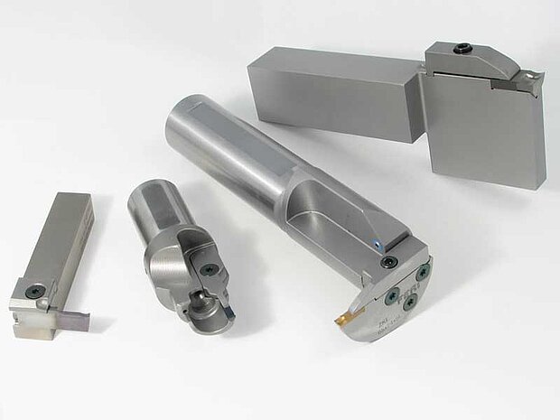 Special tool holder and special grooving tools from SCHELL